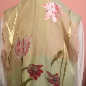 Metropolitan Museum of Art Italy Silk Tulips scarf